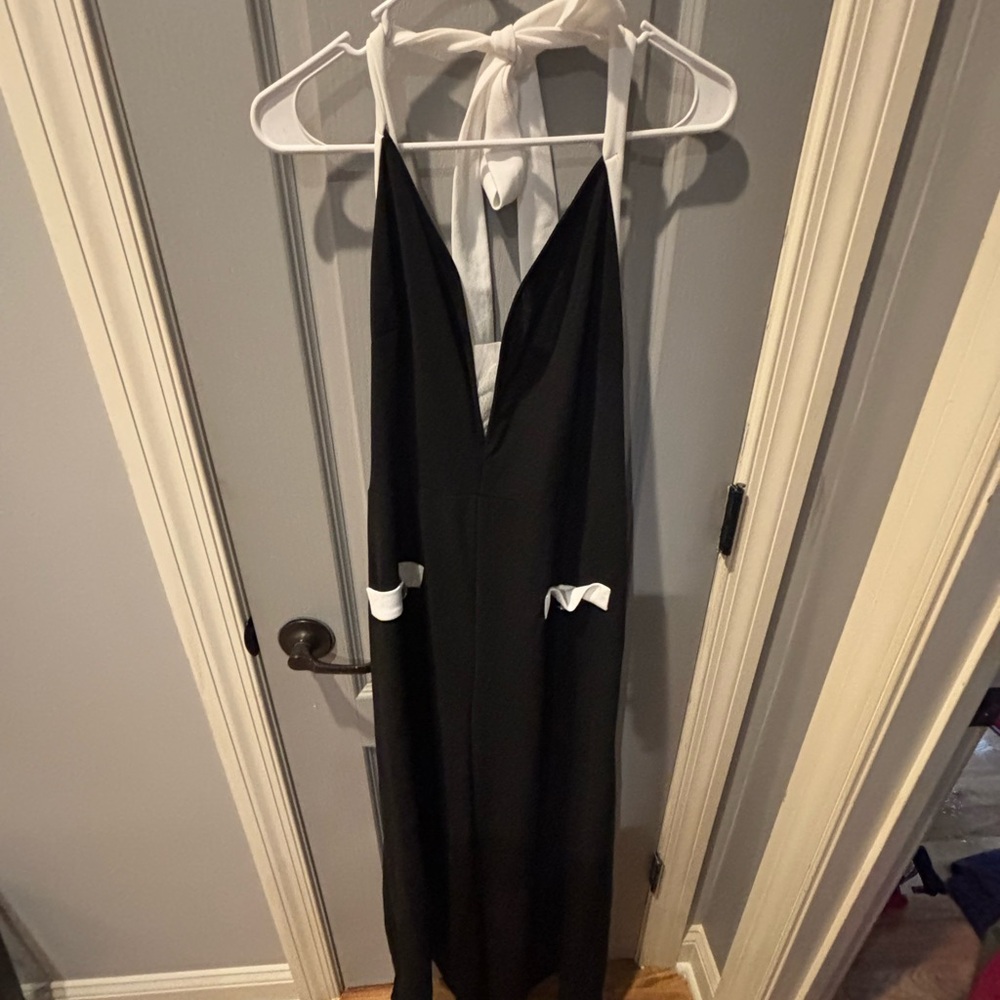 Elegant Black and White Halter Jumper